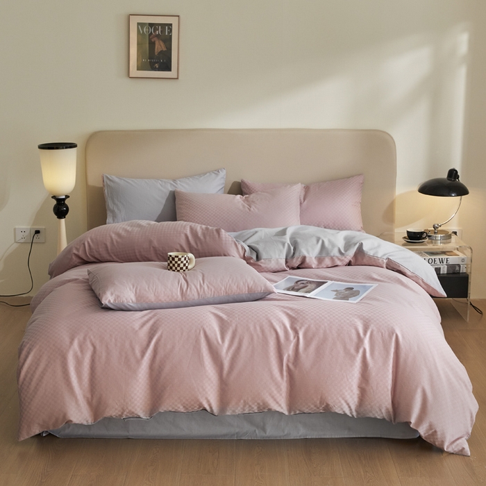 91家纺网 家纺一手货源 找家纺 涵宸家纺 2024新款全棉提花四件套-菲比 菲比-曼越紫灰