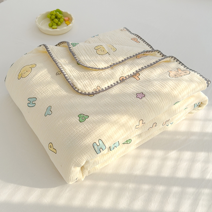 91家纺网 家纺一手货源 找家纺 芯恋 2025新款母婴级全棉皱皱纱儿童被双层纱夏被 萌趣字母