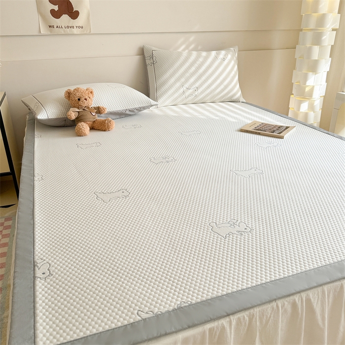 91家纺网 家纺一手货源 找家纺 慕尚家纺 2025新款卡通凉豆豆凉感冰丝席凉席 床席款-小怪兽