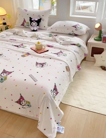 91家纺网 家纺一手货源 找家纺 DS-2025新款儿童卡通三丽鸥正版授权A类针织棉夏被系列 薯条库洛米