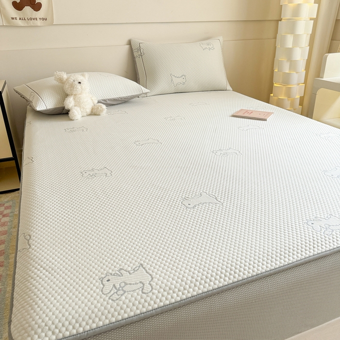 91家纺网 家纺一手货源 找家纺 慕尚家纺 2025新款卡通凉豆豆凉感冰丝席凉席 床笠款-小怪兽