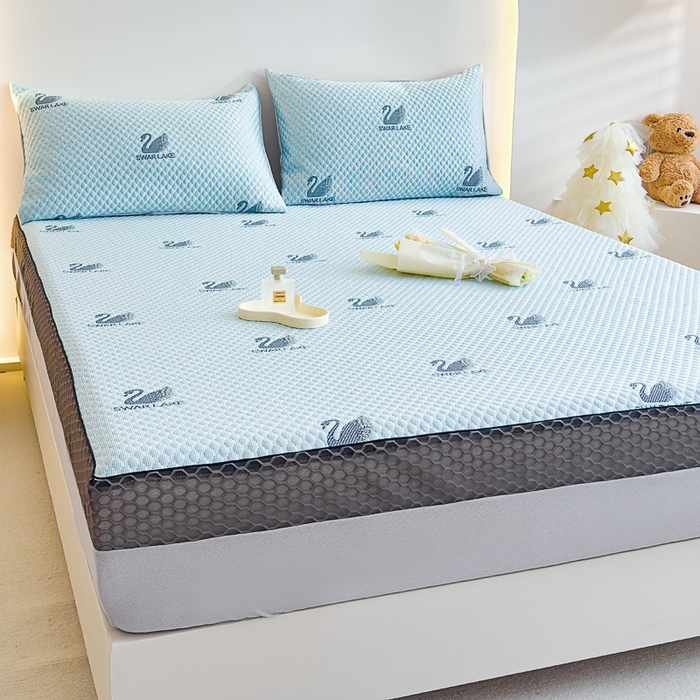 91家纺网 家纺一手货源 找家纺 邦妮家纺 2024新款A类凉感丝床笠凉席床垫30公分内可用 动物乐园-橄榄绿