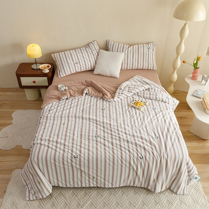 91家纺网 家纺一手货源 找家纺 米洛贝伊 2024新款糯糯云眠被 熊猫树-咖