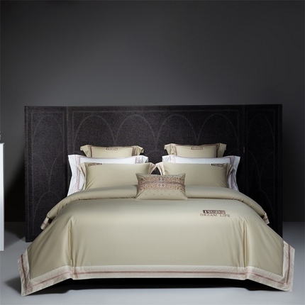 91家纺网 家纺一手货源 找家纺 （总）高大尚婚庆馆  2025春夏新品长绒棉高端绣花四件套-卡洛拉