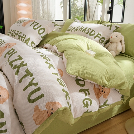 圣楚家纺 2024新款清新泡泡纱提花四件套 真情陪伴