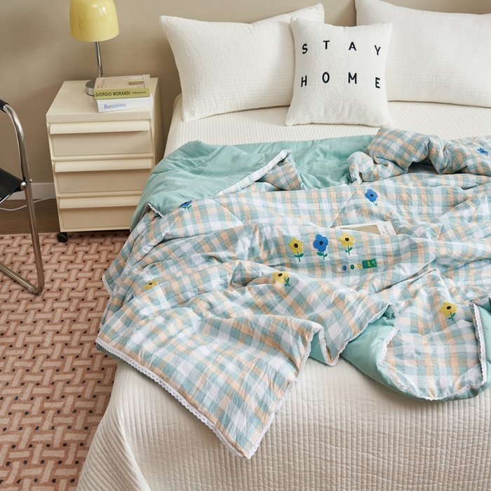 91家纺网 家纺一手货源 找家纺 畅销被业 2025新款水洗棉印花夏被夏凉被空调被 小绿格