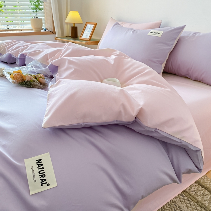 91家纺网 家纺一手货源 找家纺 芊寻家居 2024新款13372全棉纯色四件套无印良品风简约套件 浅紫-奶油粉