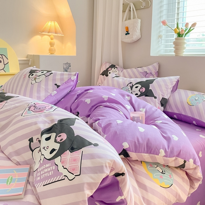 91家纺网 家纺一手货源 找家纺 博雅 2024新款全棉三丽鸥AB版活性印花四件套 条纹库洛米