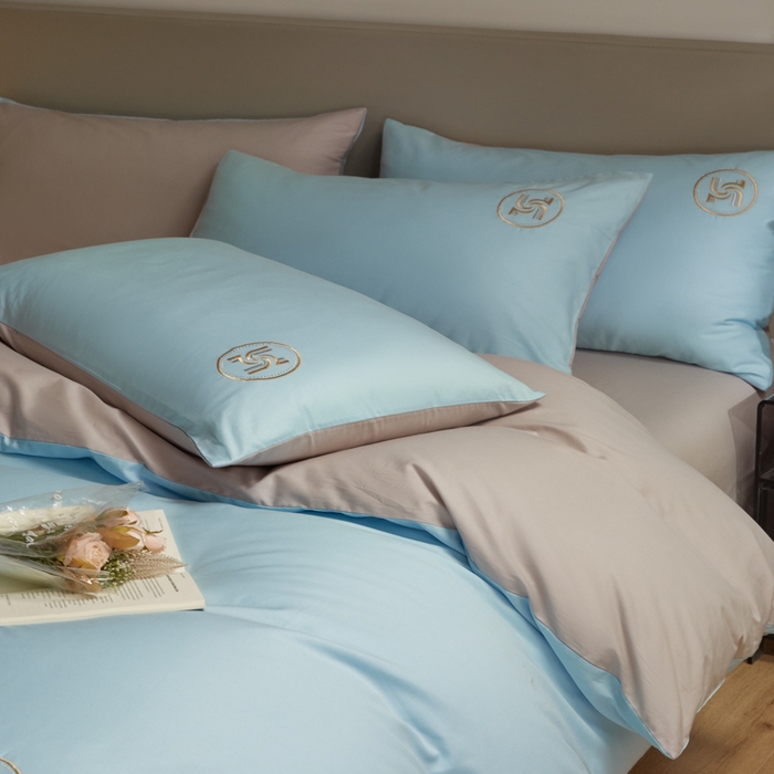 91家纺网 家纺一手货源 找家纺 梵克保罗 2024新款全棉轻奢纯色双拼刺绣四件套 星空灰