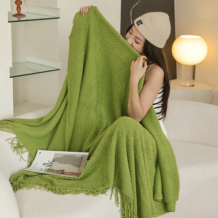 91家纺网 家纺一手货源 找家纺 朴尔家纺-毛巾被 2024年新款波波风流苏柔糯毯床尾毯沙发巾 波波流苏柔糯毯-芥绿