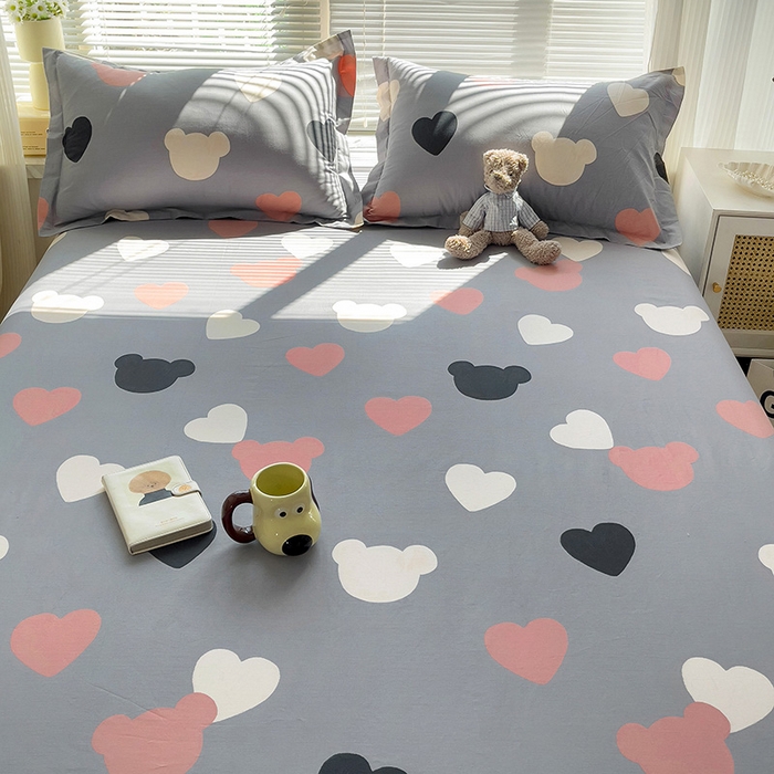 91家纺网 家纺一手货源 找家纺 大柏树 2025新款全棉13376印花四件套系列（可定制）-单床笠 小爱恋