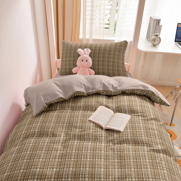 91家纺网 家纺一手货源 找家纺 啊雅家居 床上用品水洗棉印花五件套七件套 日系条格咖