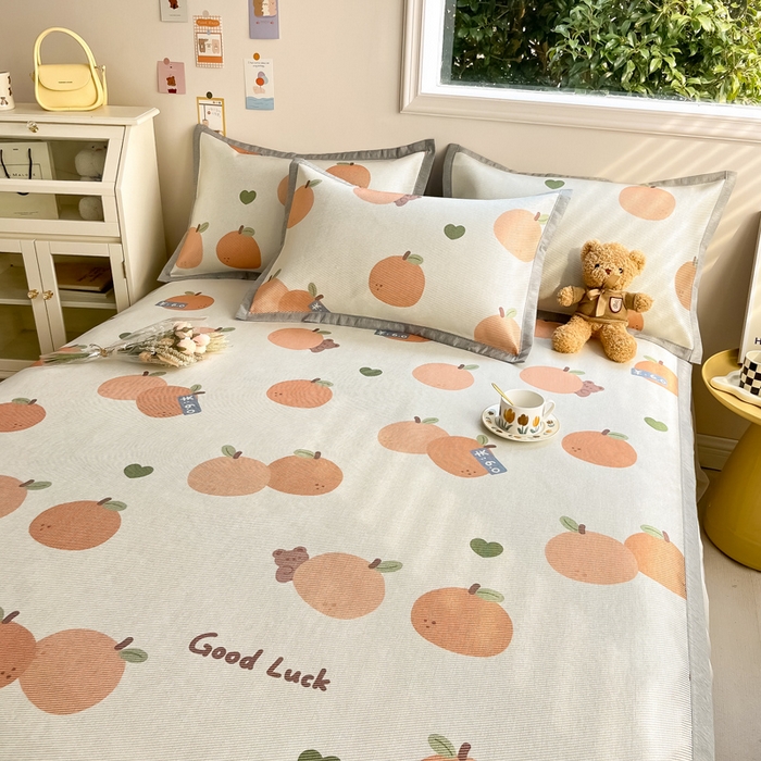 91家纺网 家纺一手货源 找家纺 懒猫家纺 2024新款250D数码印花宽边圆网冰丝席 大吉大利