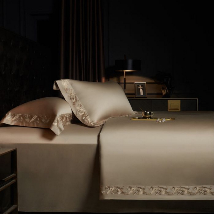 91家纺网 家纺一手货源 找家纺 缔缦 2024新款定织新布种S140重磅刺绣四件套-罗莎 卡其