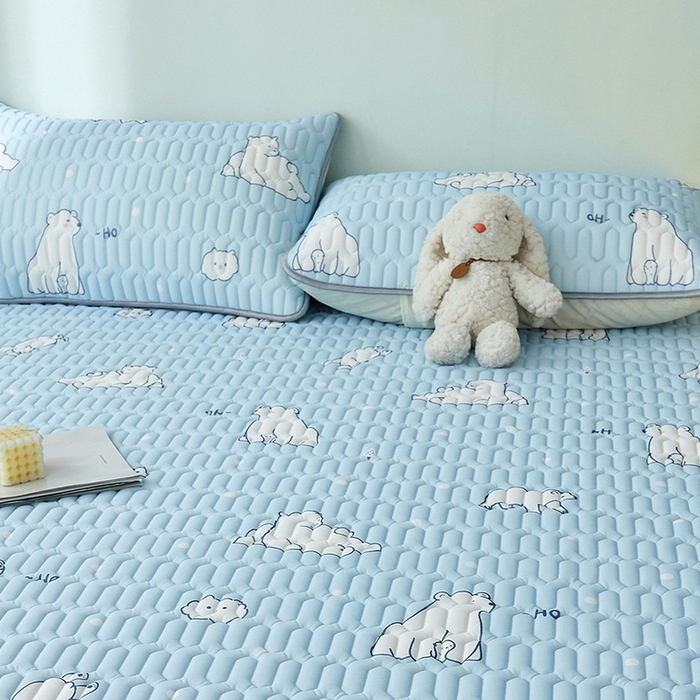 91家纺网 家纺一手货源 找家纺 LIFE.丽芙 2024新款凉感丝乳胶枕套印花款图片一 北极熊-蓝