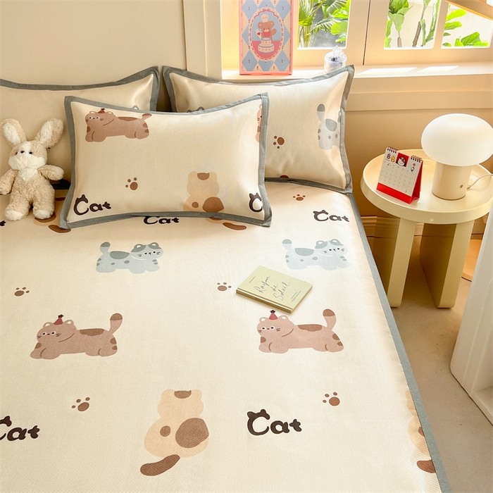 91家纺网 家纺一手货源 找家纺 懒猫家纺 2024新款250D数码印花宽边圆网冰丝席 萌猫派对