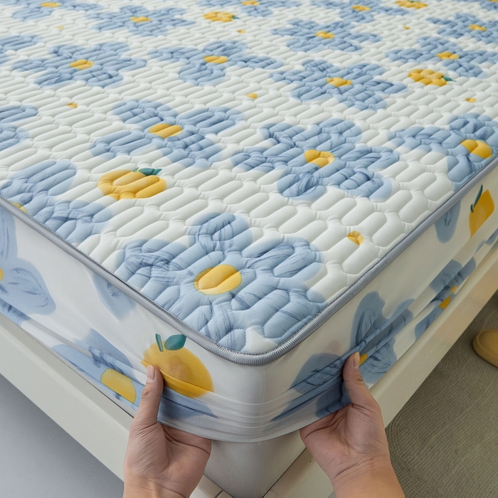 91家纺网 家纺一手货源 找家纺 LIFE.丽芙 2024年新品0.4乳胶凉席加厚床笠款三件套图片一 向阳花