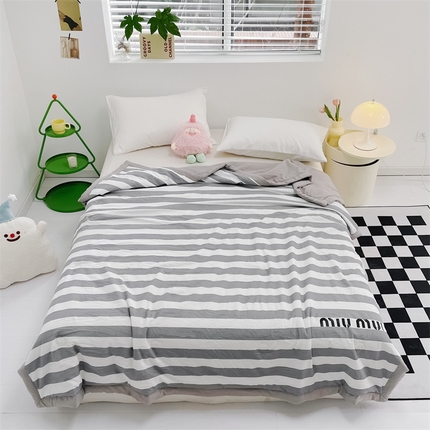 91家纺网 家纺一手货源 找家纺 北极情 2024新款云锦棉大豆被夏被空调被夏凉被被子被芯 法兰克