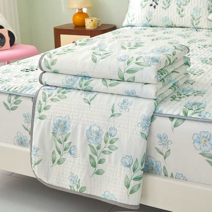 91家纺网 家纺一手货源 找家纺 LIFE.丽芙 2024年新品0.4乳胶凉席加厚床笠款三件套+凉感丝夏被可组合四件套-图片一 熊猫乐园