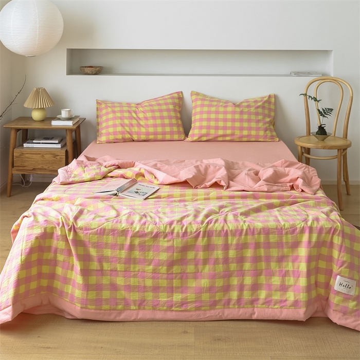 91家纺网 家纺一手货源 找家纺 【直播爆款】24新品A类抗菌全棉色织水洗棉夏被四件套夏凉被空调被-粉黄中格