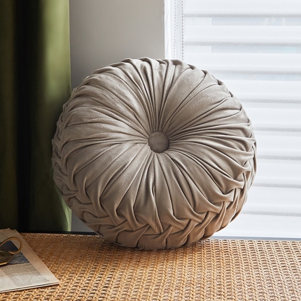 91家纺网 家纺一手货源 找家纺 新款轮胎抱枕创意家居靠垫圆形加厚多功能坐垫外贸好货车轮玩具