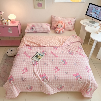 91家纺网 家纺一手货源 找家纺 （总）莱登卡奴 2025春夏款A类针织棉三丽鸥豆豆被大豆夏被