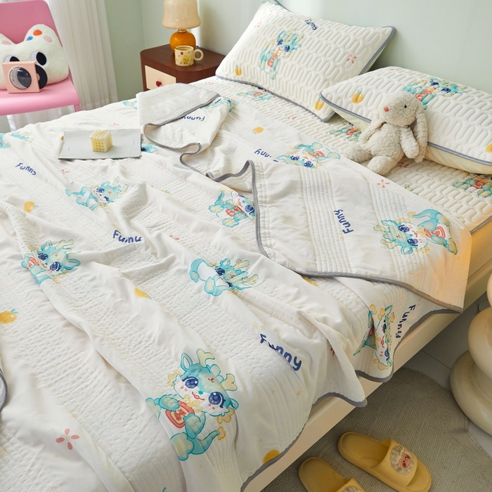 91家纺网 家纺一手货源 找家纺 LIFE.丽芙 2024年新品0.4乳胶凉席加厚床笠款三件套+凉感丝夏被可组合四件套-图片一 萌龙