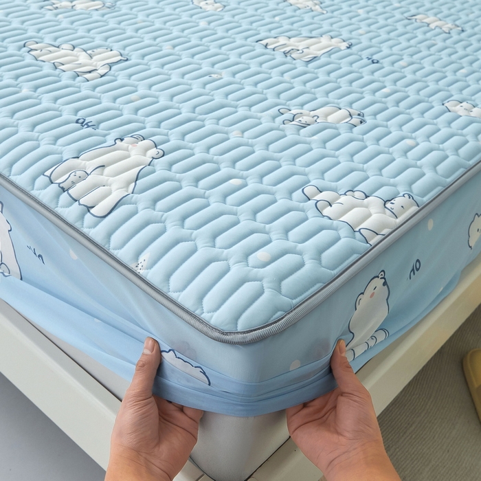 91家纺网 家纺一手货源 找家纺 LIFE.丽芙 2024年新品0.4乳胶凉席加厚床笠款三件套图片一 北极熊-蓝