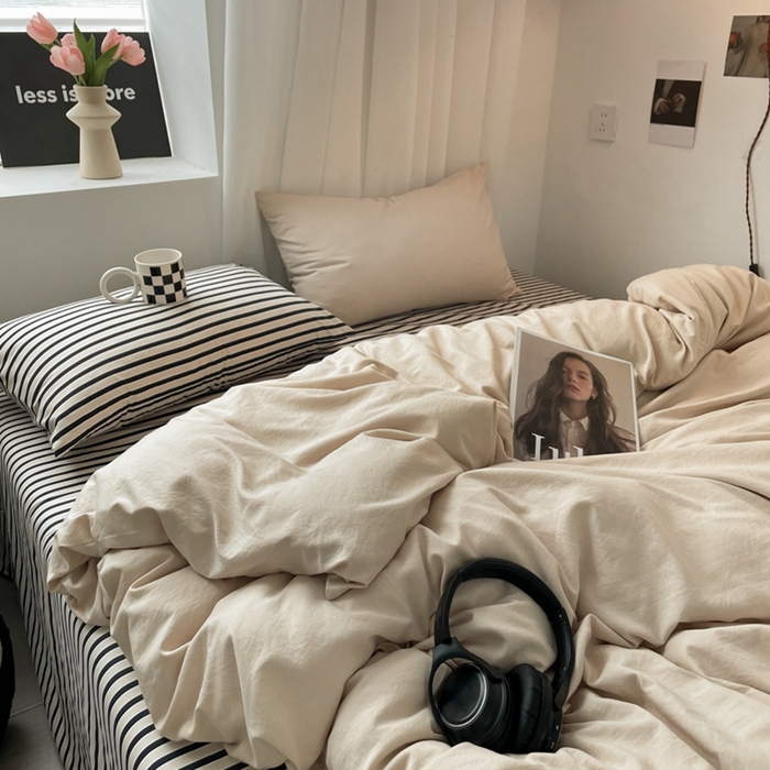 91家纺网 家纺一手货源 找家纺 耀达家居 2024新款ins 纯色双拼条纹水洗棉四件套 奶茶