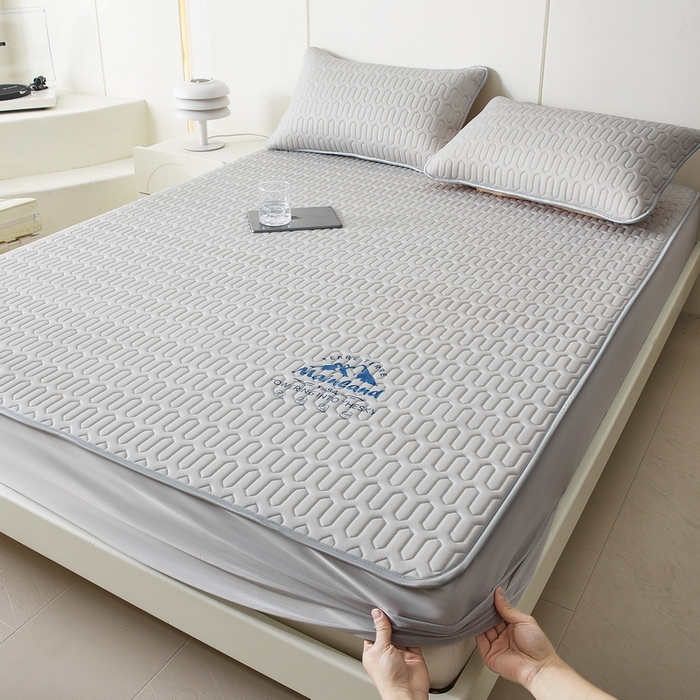 91家纺网 家纺一手货源 找家纺 LIFE.丽芙 2024新款乳胶凉席素色-富士山烫画床笠款 珍珠灰