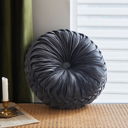 91家纺网 家纺一手货源 找家纺 新款轮胎抱枕创意家居靠垫圆形加厚多功能坐垫外贸好货车轮玩具