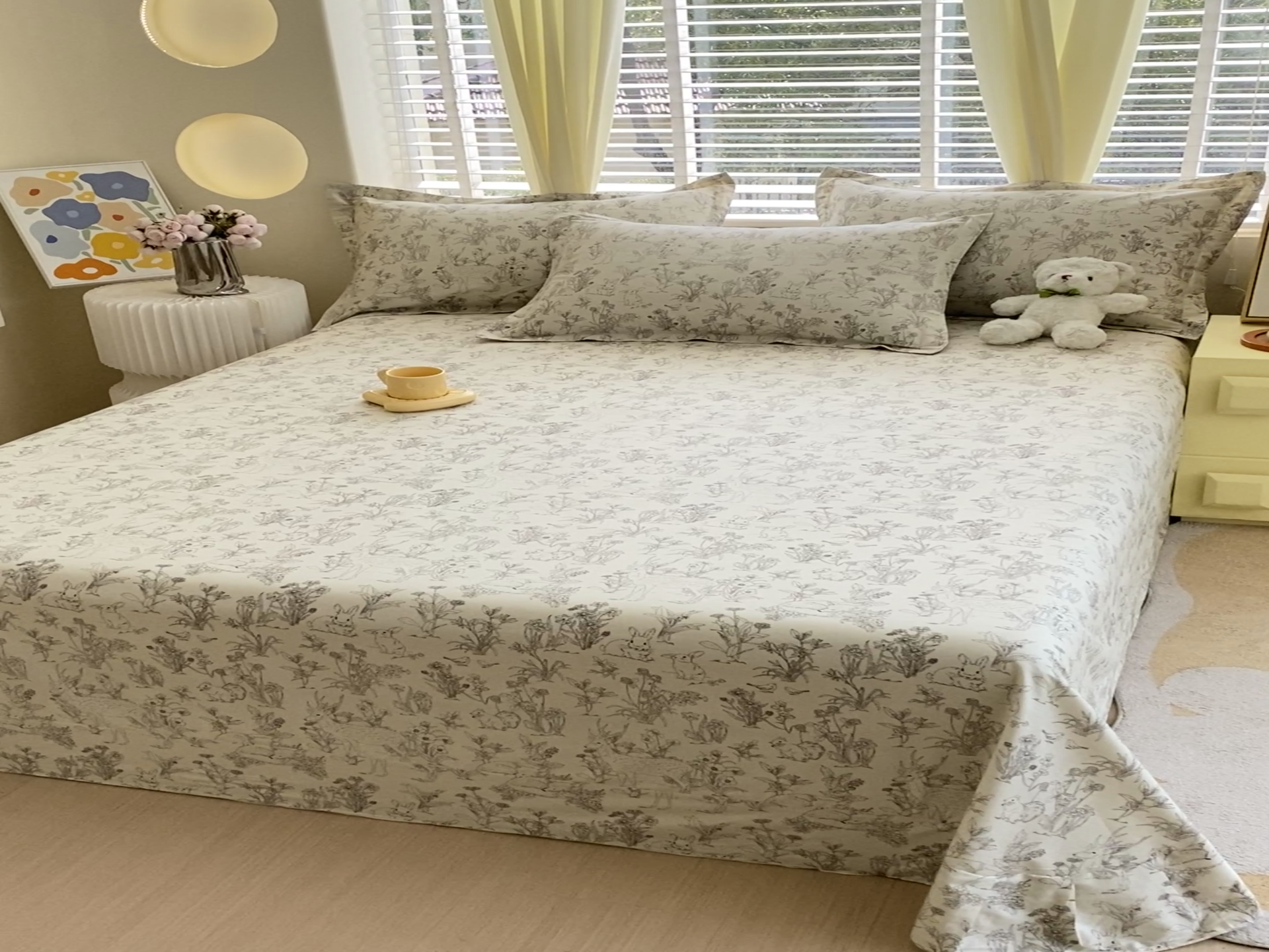 91家纺网 家纺一手货源 找家纺 宝齐莱家纺 2024新款13372全棉印花四件套单品系列-床单 动物之森