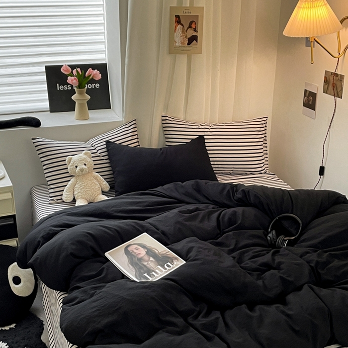 91家纺网 家纺一手货源 找家纺 耀达家居 2024新款ins 纯色双拼条纹水洗棉四件套 酷黑