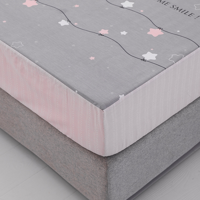 91家纺网 家纺一手货源 找家纺 床笠人家 2025新款全棉印花防水床笠防水隔尿透气-印花防水床笠 浪漫星空