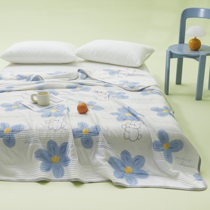 91家纺网 家纺一手货源 找家纺 LIFE.丽芙 2024年新品韩式风凉感丝夏被-跑量 邻家小兔