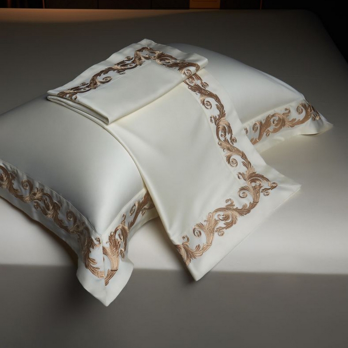 91家纺网 家纺一手货源 找家纺 缔缦 2024新款定织新布种S140重磅刺绣四件套-罗莎 贵族白