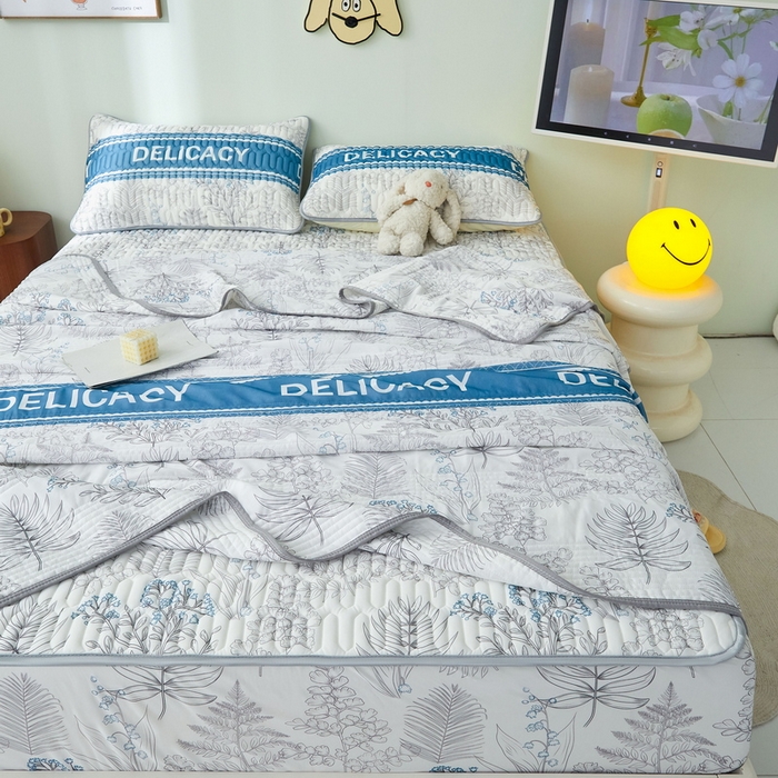 91家纺网 家纺一手货源 找家纺 LIFE.丽芙 2024年新品0.4乳胶凉席加厚床笠款三件套+凉感丝夏被可组合四件套-图片一 格罗