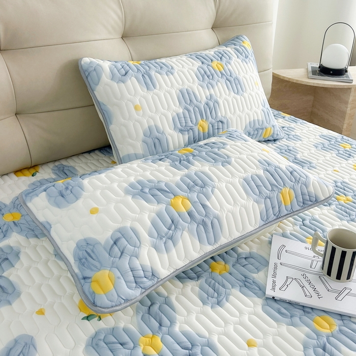 91家纺网 家纺一手货源 找家纺 2024年新品0.4乳胶凉席加厚床笠款三件套+凉感丝夏被可组合四件套-图片二 向阳花