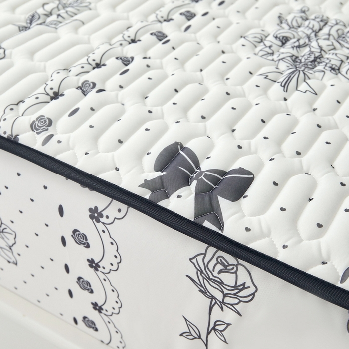 91家纺网 家纺一手货源 找家纺 LIFE.丽芙 2024年新品0.4乳胶凉席加厚床笠款三件套图片一 浪漫庄园-黑