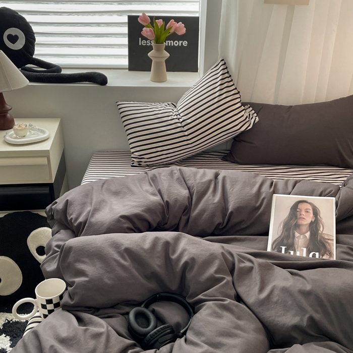 91家纺网 家纺一手货源 找家纺 耀达家居 2024新款ins 纯色双拼条纹水洗棉四件套 文艺灰