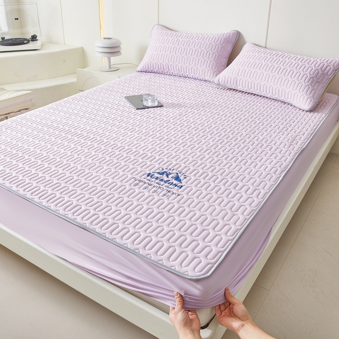 91家纺网 家纺一手货源 找家纺 LIFE.丽芙 2024新款乳胶凉席素色-富士山烫画床笠款 风铃紫