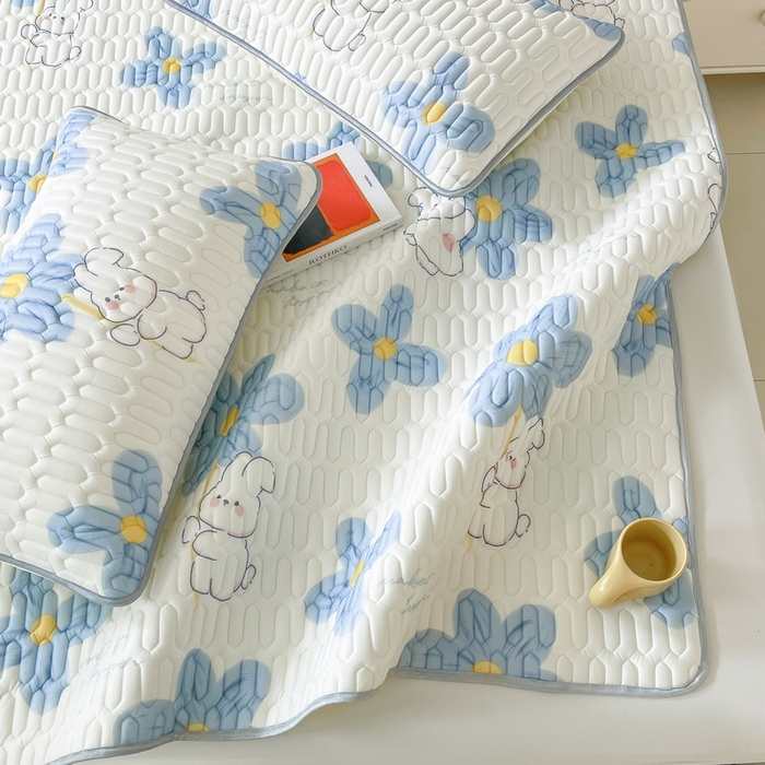 91家纺网 家纺一手货源 找家纺 （总）LIFE.丽芙 2024年0.4乳胶凉席加厚条席款三件套＋凉感丝夏被可组合四件套图片二