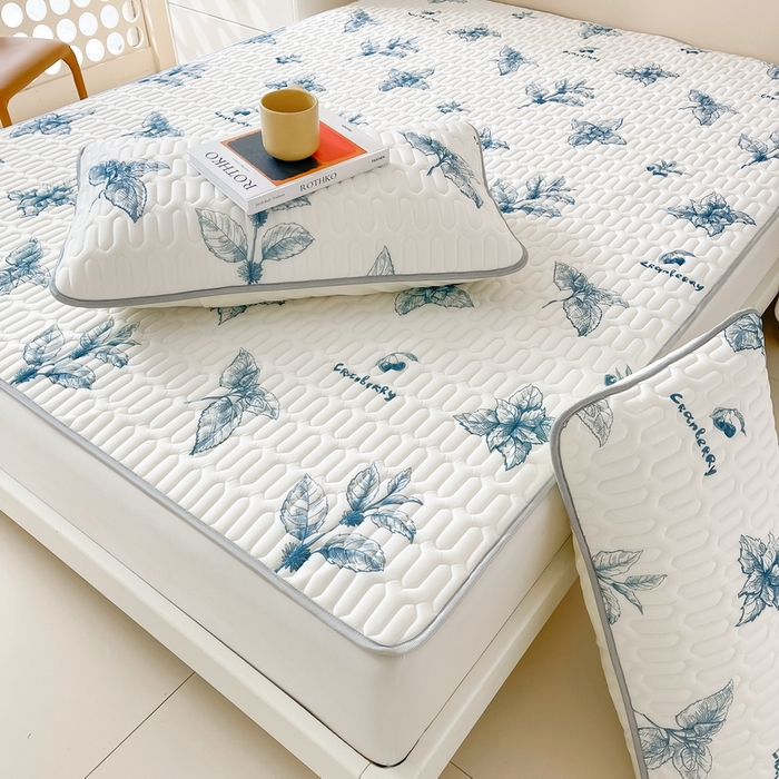 91家纺网 家纺一手货源 找家纺 LIFE.丽芙 2024年0.4乳胶凉席加厚条席款三件套＋凉感丝夏被可组合四件套图片二 花涧