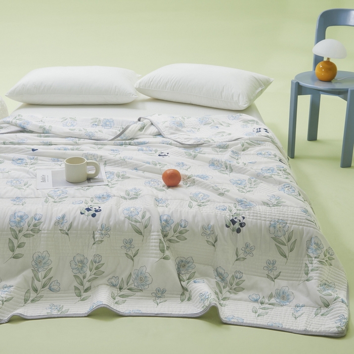 91家纺网 家纺一手货源 找家纺 LIFE.丽芙 2024年新品韩式风凉感丝夏被-跑量 熊猫乐园