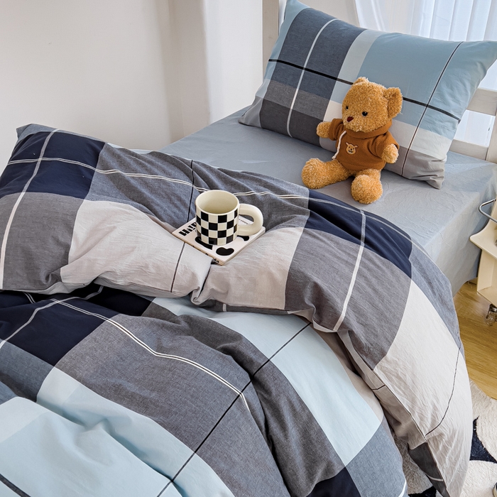 91家纺网 家纺一手货源 找家纺 久典家居 2024新款A类全棉学生款三件套 都市风尚蓝