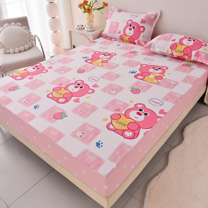 91家纺网 家纺一手货源 找家纺 床笠人家 2025新款全棉印花防水床笠防水隔尿透气-印花防水床笠 草莓熊