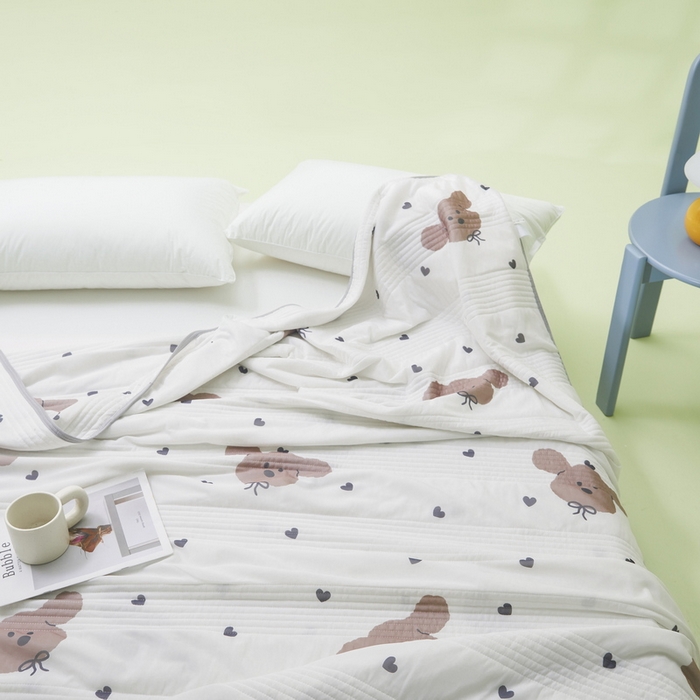 91家纺网 家纺一手货源 找家纺 LIFE.丽芙 2024年新品韩式风凉感丝夏被-跑量 呆呆狗