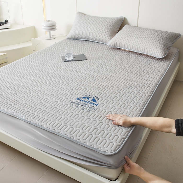 91家纺网 家纺一手货源 找家纺 LIFE.丽芙 2024新款乳胶凉席素色-富士山烫画床笠款 珍珠灰