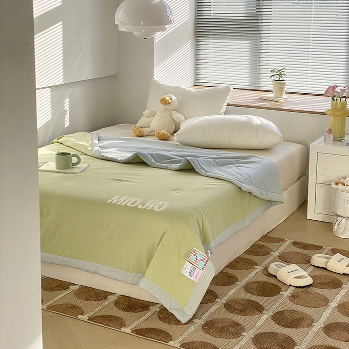 91家纺网 家纺一手货源 找家纺 梦恬佳  2024新款泡泡纱羽丝棉夏被 气泡绿