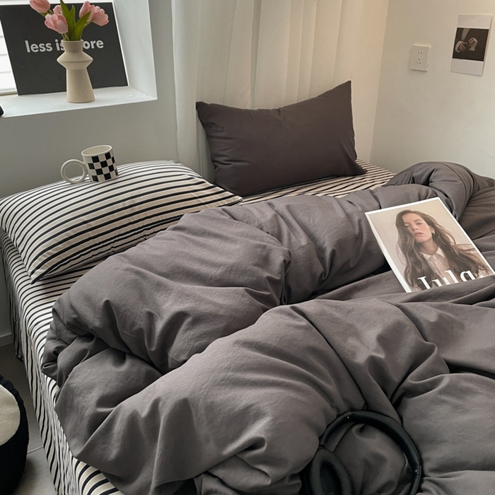 91家纺网 家纺一手货源 找家纺 耀达家居 2024新款ins 纯色双拼条纹水洗棉四件套 文艺灰